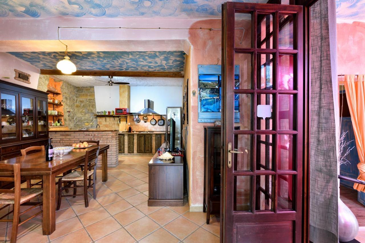 Andrebyke Villa Gergei ภายนอก รูปภาพ